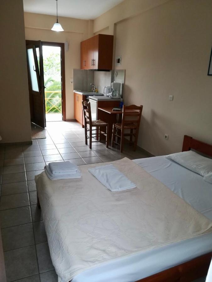 Ionos Apartment Pyrgi Thermis Bagian luar foto
